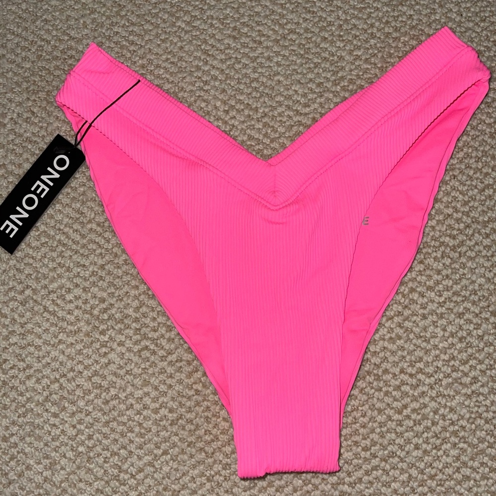 ONEONE Swimwear Bikini Bottom- Neon Pink- BNWT